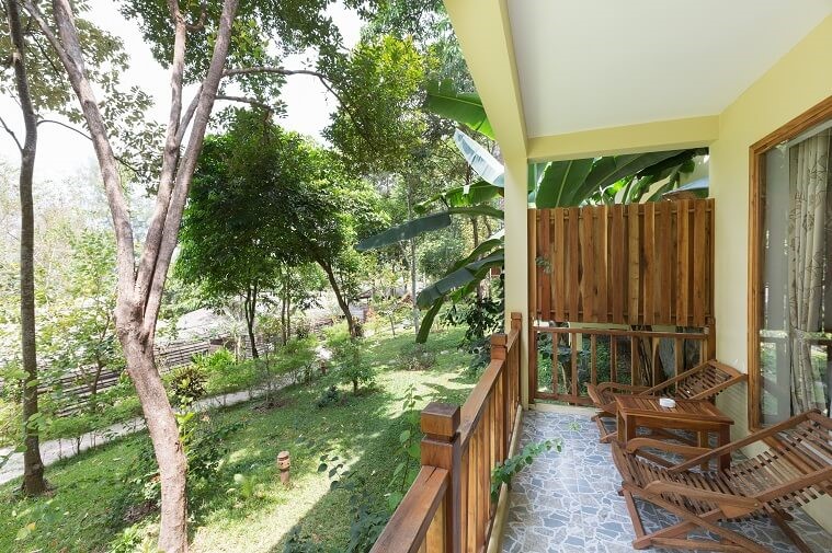 Phòng Deluxe Triple Garden View 